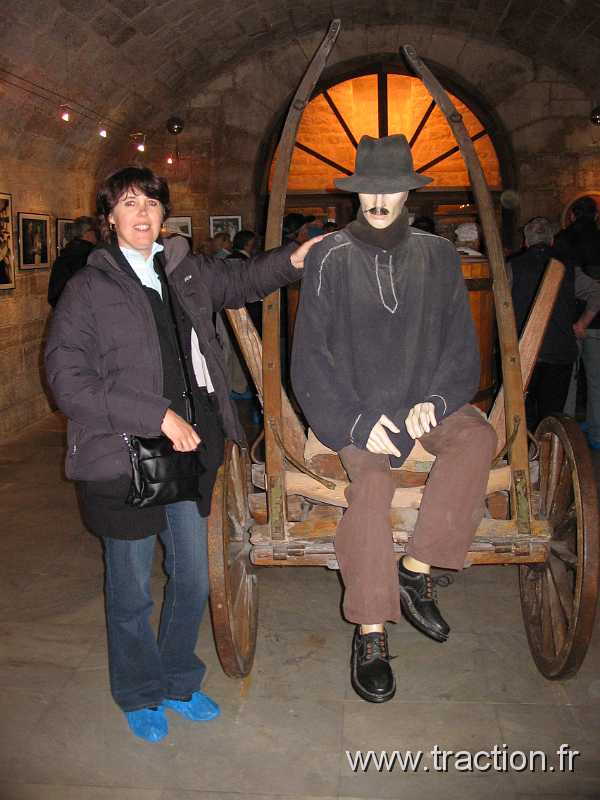 2011_CVAAM_35ans_8_Fort_des_Rousses (49).JPG - 35 Ans du CVAAM, sortie dans le Doubs et le Jura, du 26 Avril au 1er Mai 2011, Le Fort des Rousses, caves d'affinage Juraflore